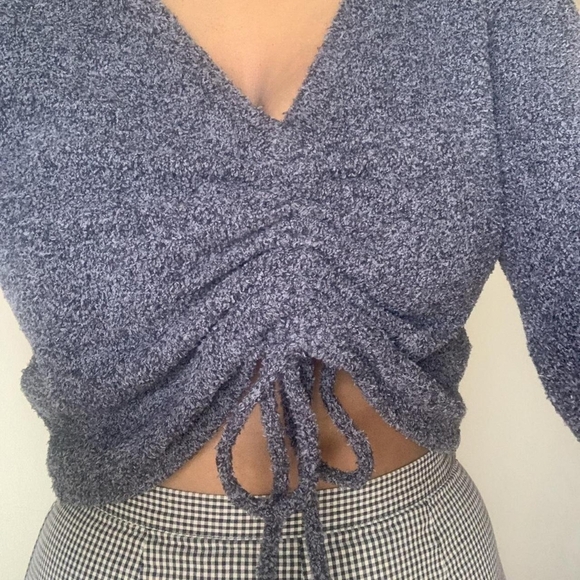 Women's Blue V-Neck Ruched Top - Picture 2 of 9